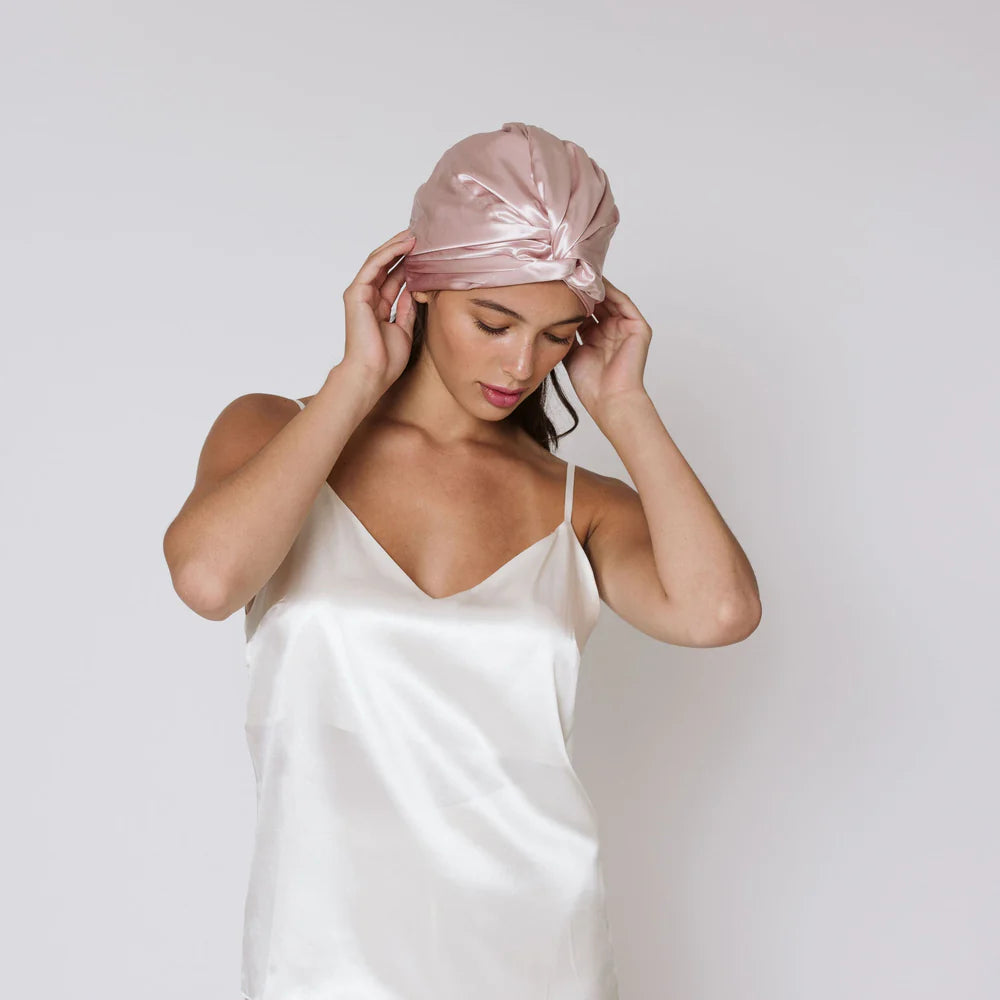 Luxury Silk Bonnet – Protects & Nourishes Your Hair Overnight